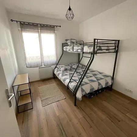 Cosy Hyper Centre Apartment